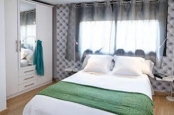 Feelathome Marquet Beach * Barcelone