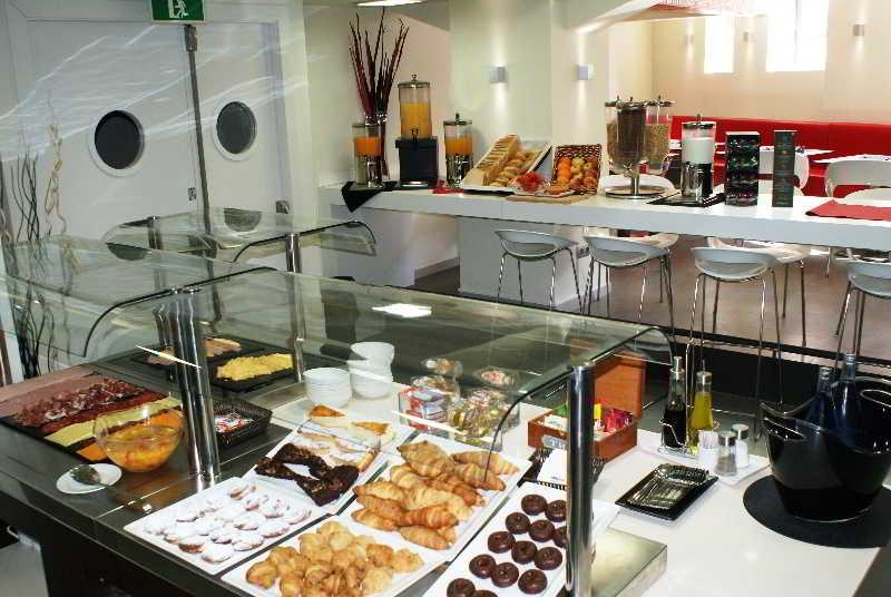 Leonardo Boutique Sagrada Familia 3*