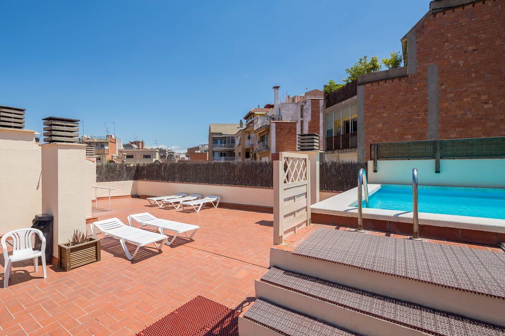 Aparthotel Bertran 3*