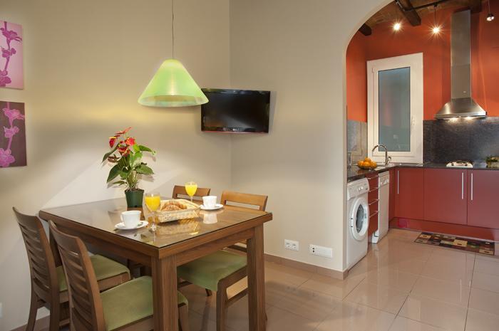 Apartment Bcngotic 13