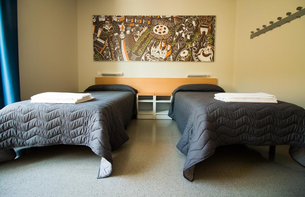Pere Tarrés Hostel *
