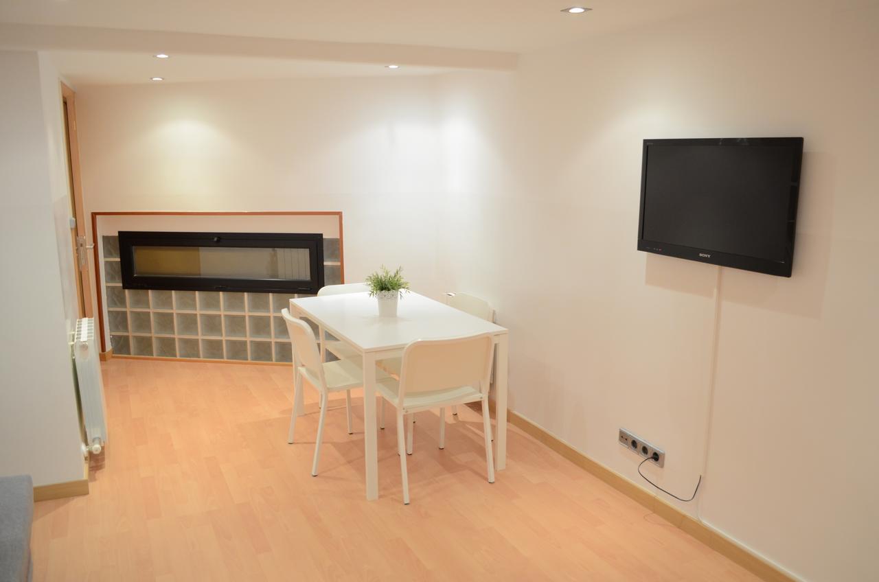 In Poble Sec Apartment *