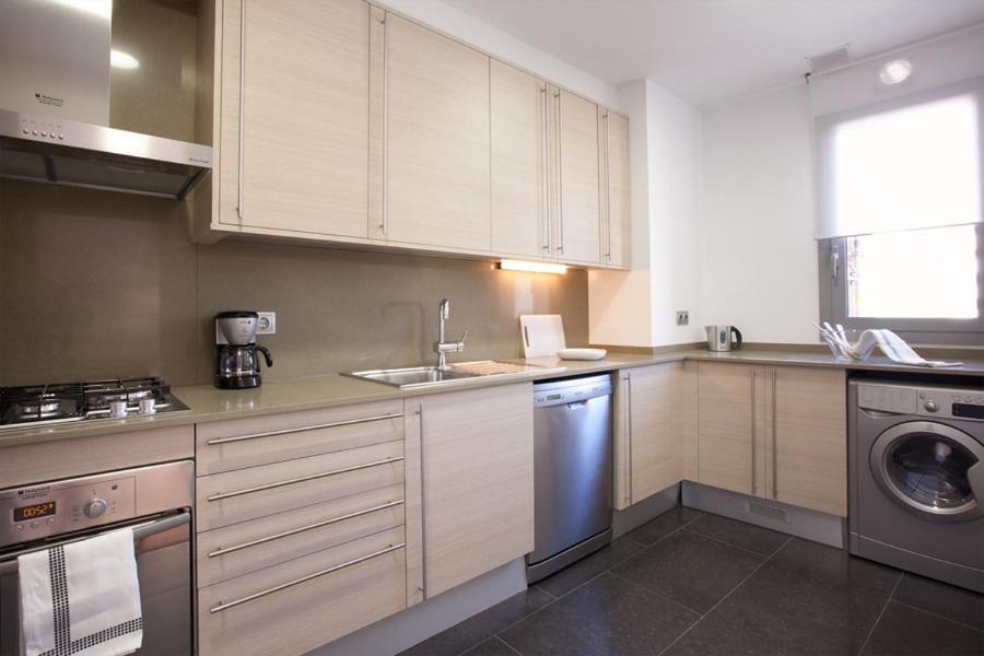 Rent Eixample Appartement *