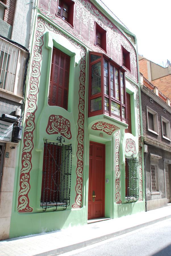 Casita Amarilla Love hôtel Barcelone
