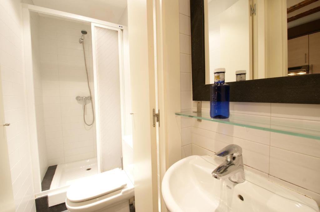 Borne Down Town Hotel 3*
