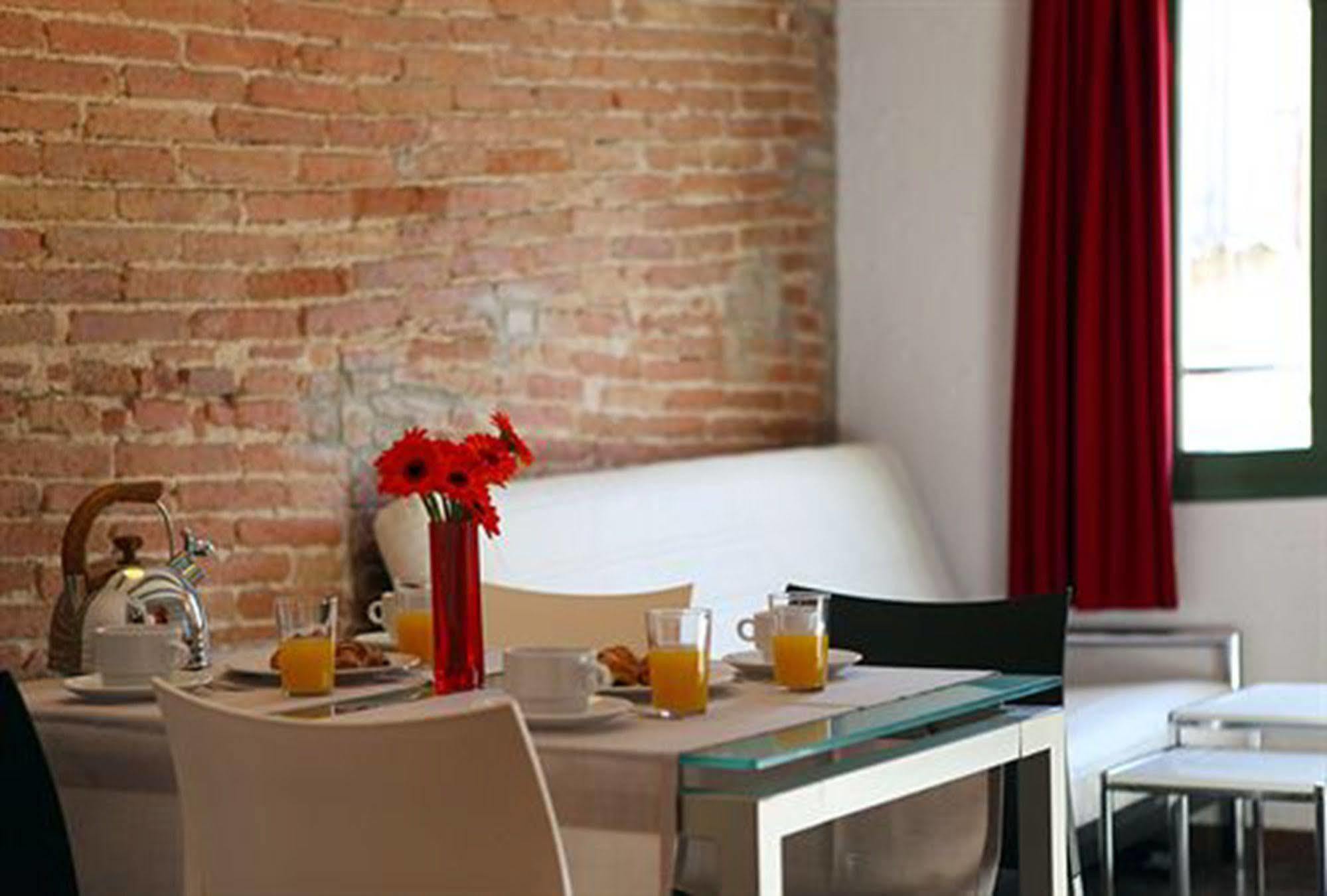 Ciutat Vella Appartement *