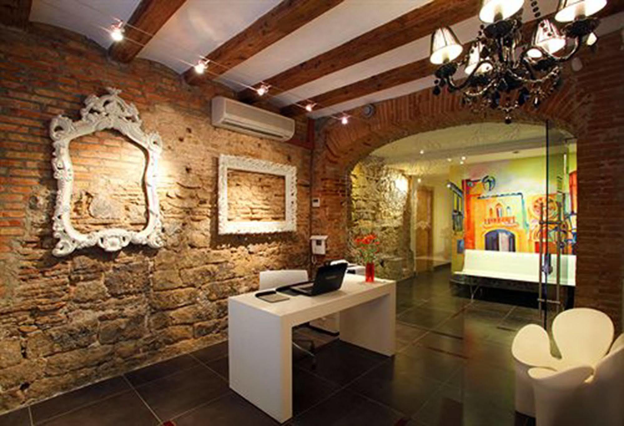 Ciutat Vella Appartement *