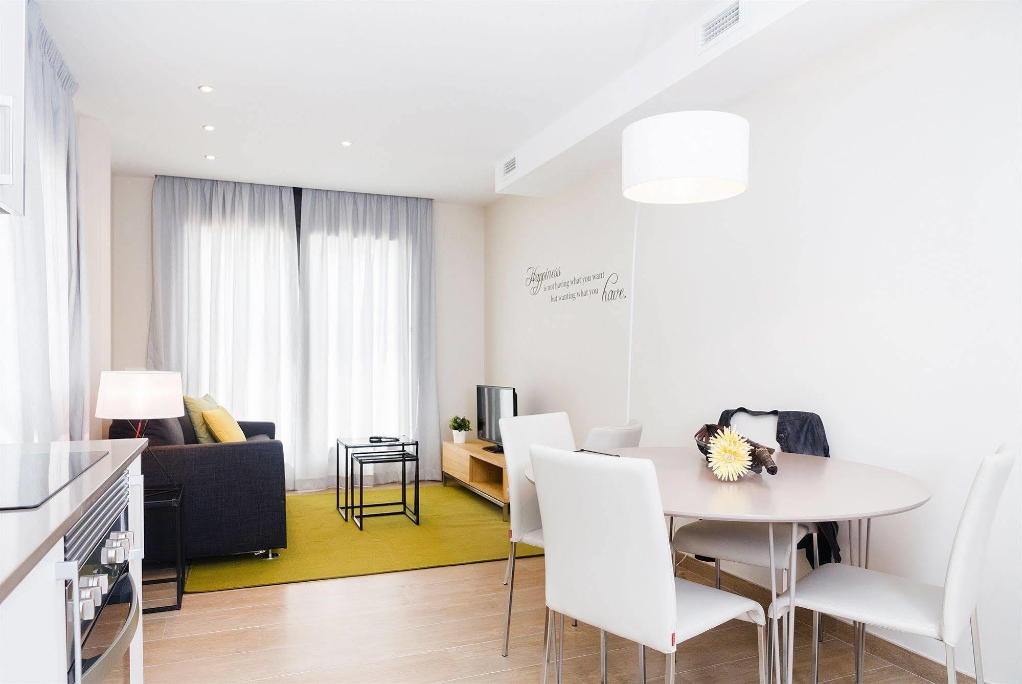 Appartement Feelathome Plaza