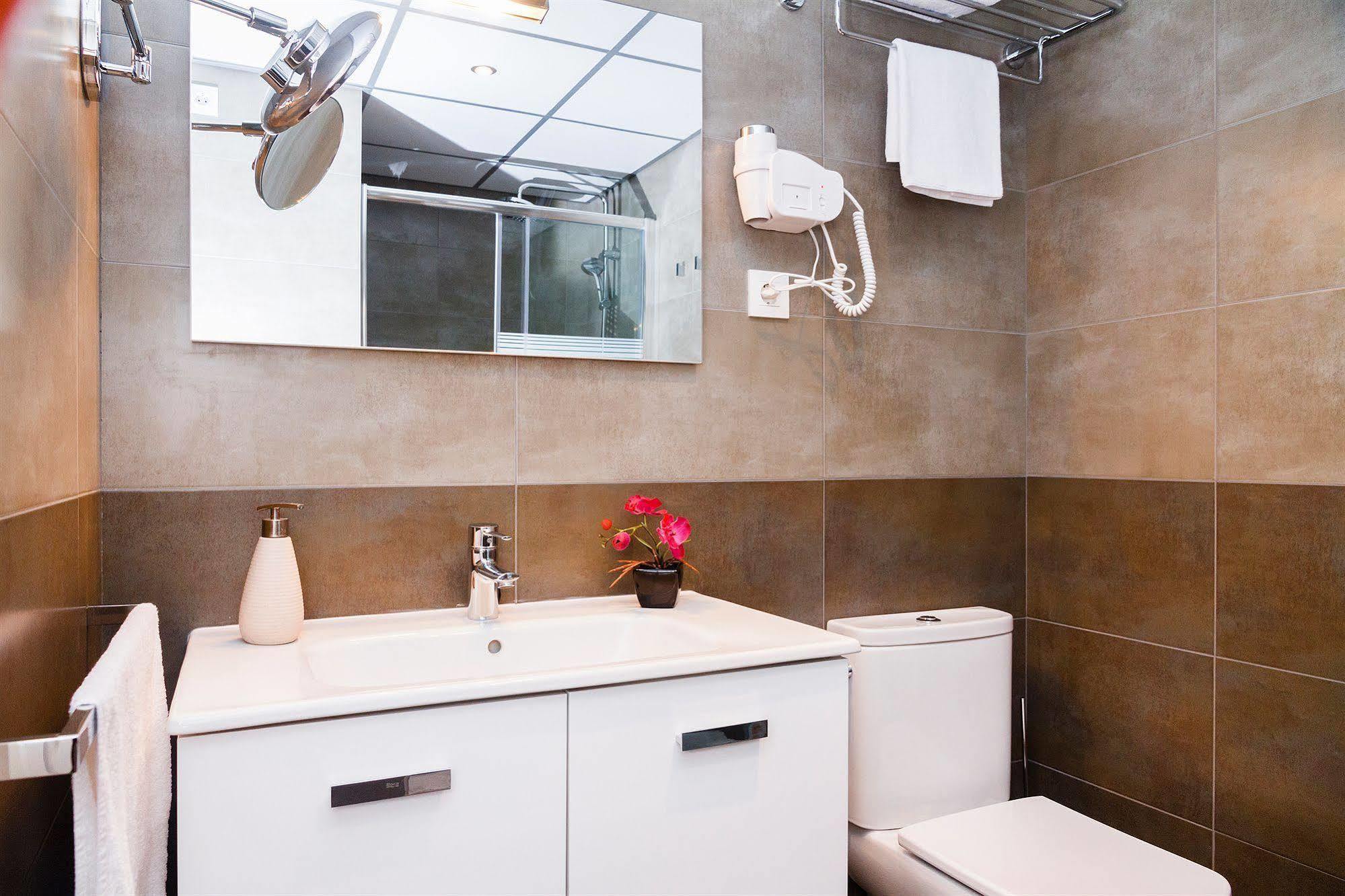Feelathome Plaza Appartement