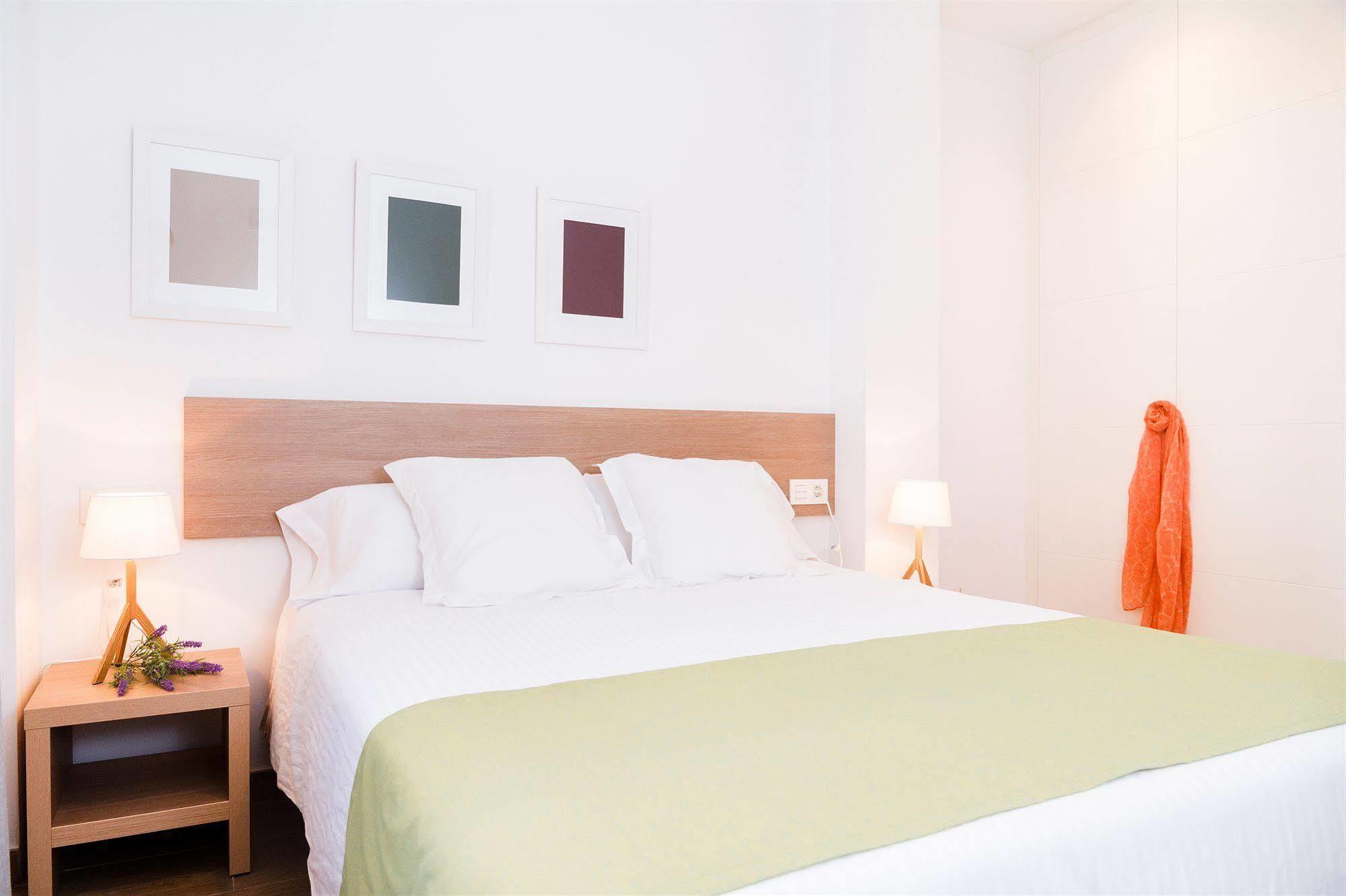 Feelathome Plaza Appartement