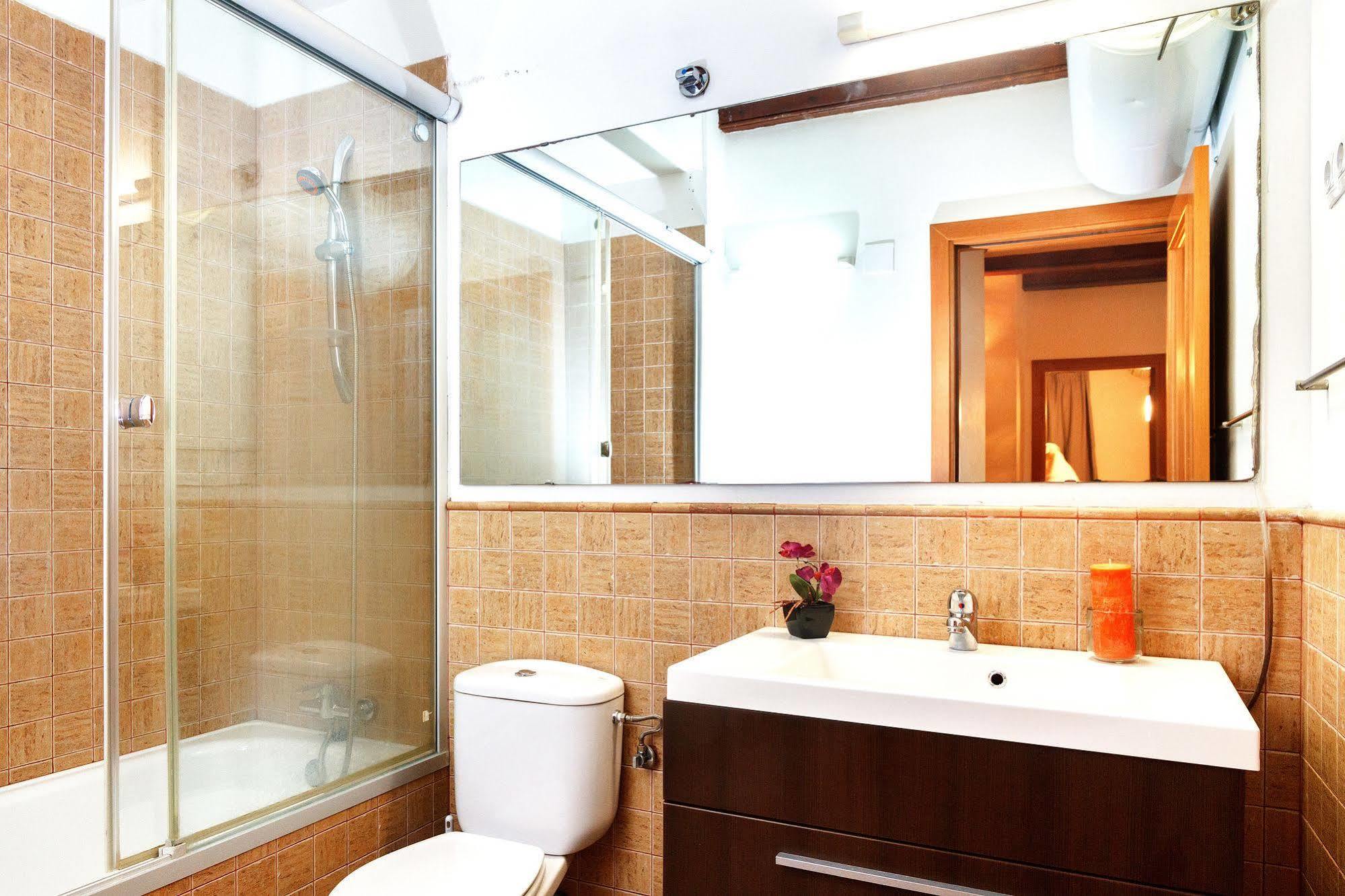 Feelathome Cabanyes Appartement
