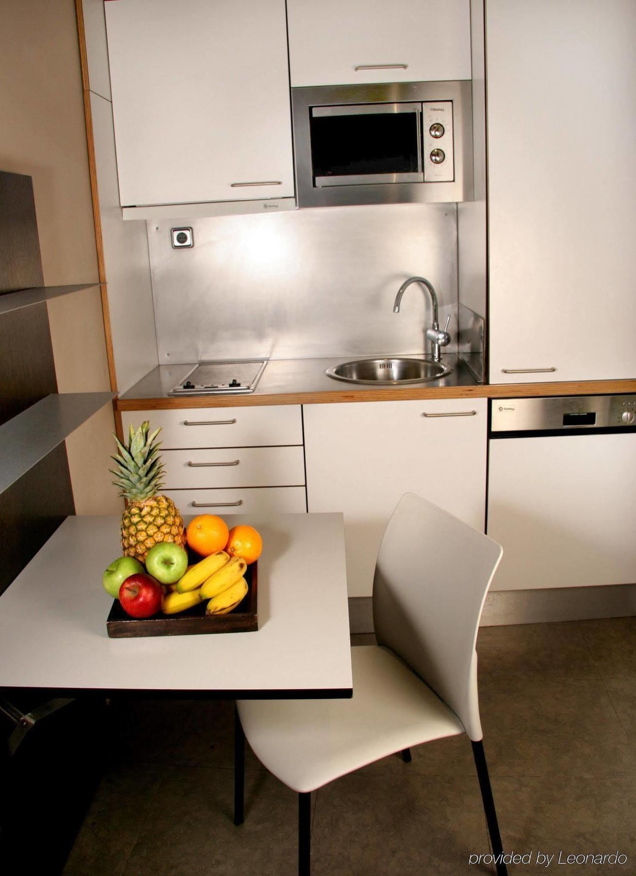 Allada 3* 3* Barcelona