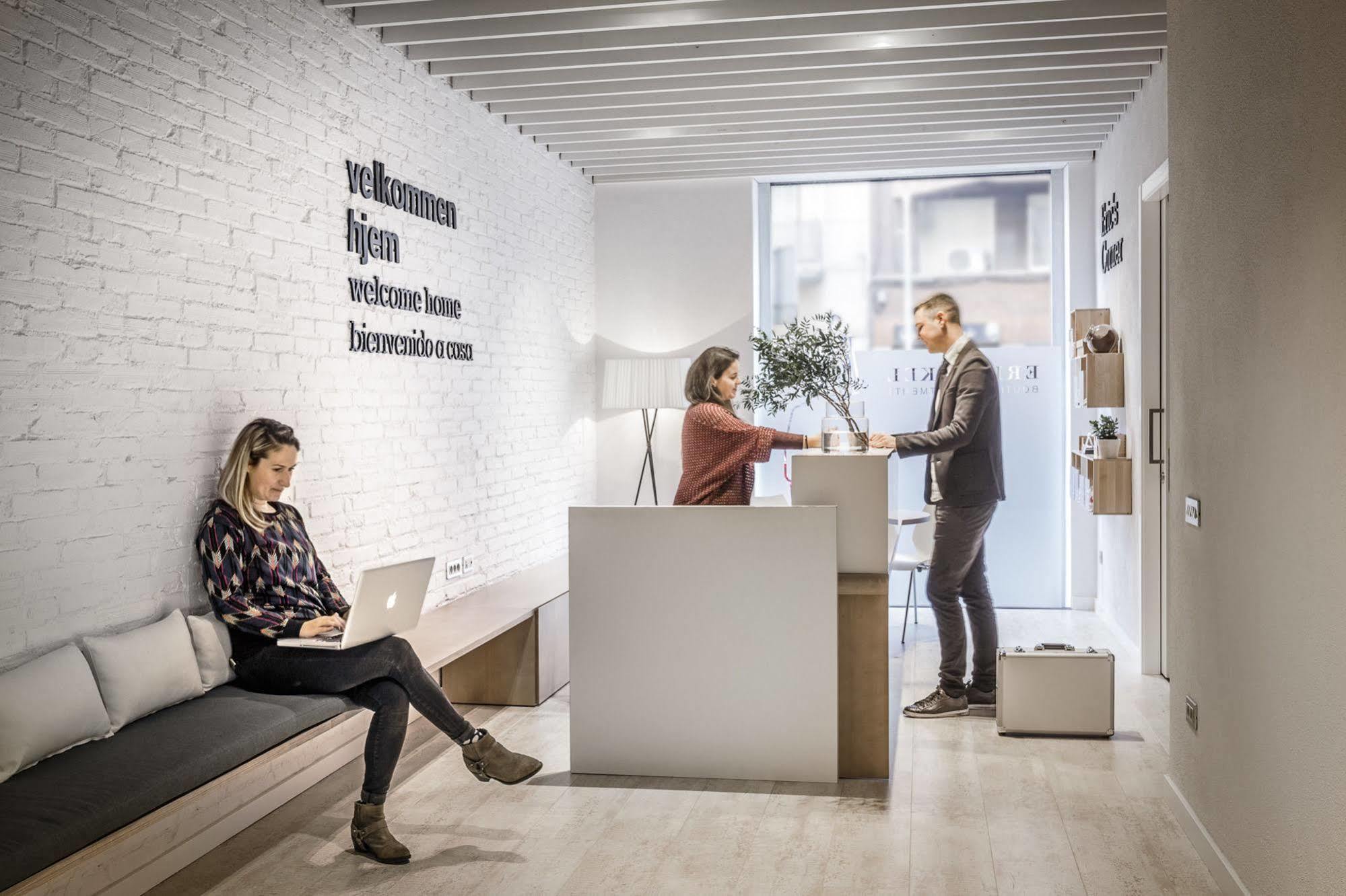 Eric Voekel Boutique - Sagrada Familia * Barcelona
