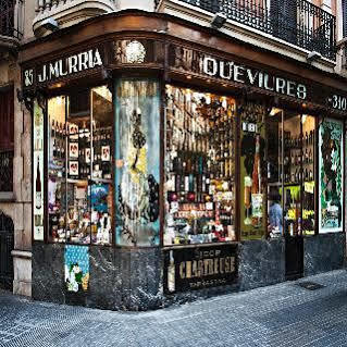 Eric Voekel Boutique - Sagrada Familia *