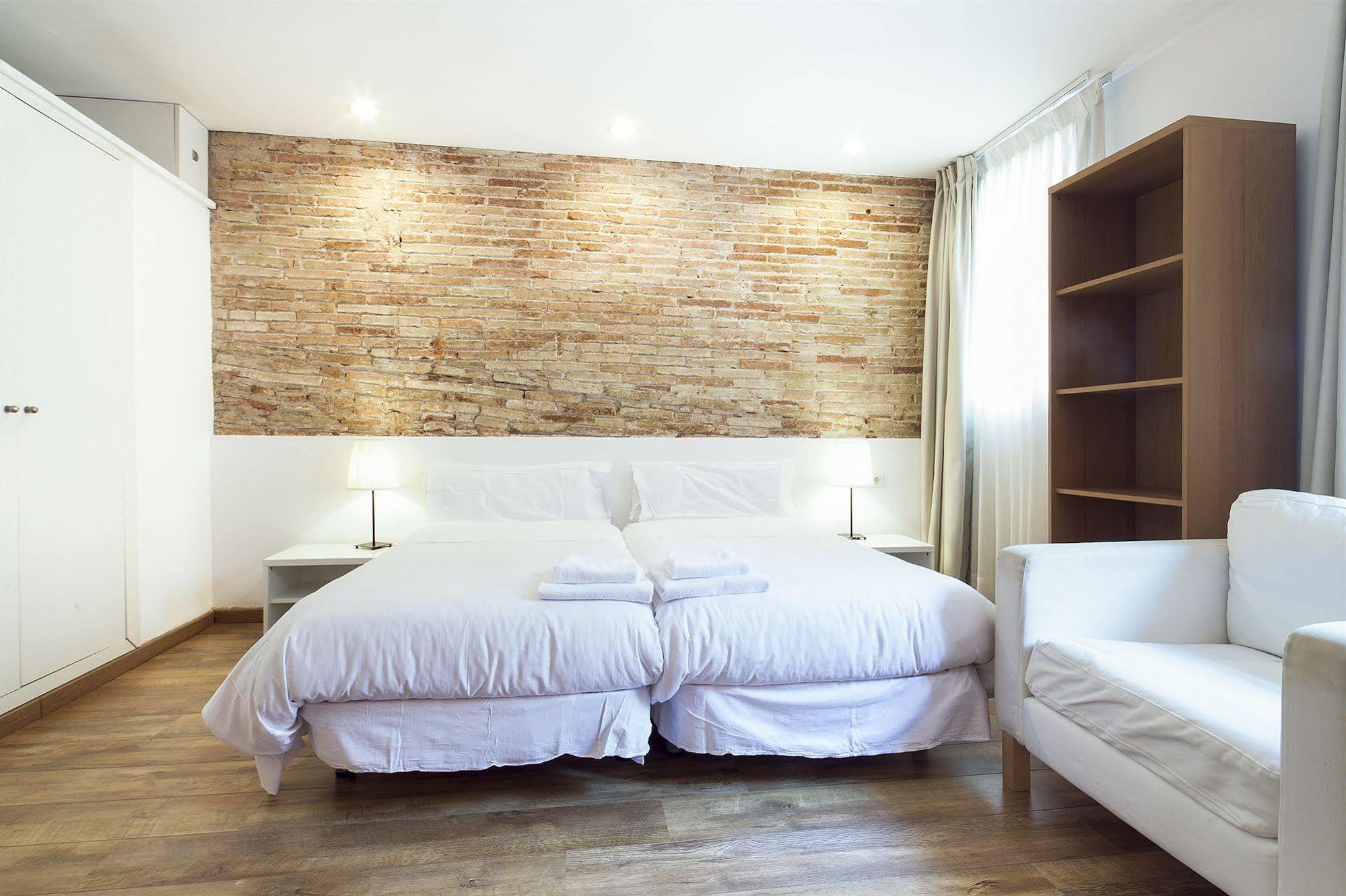 Inside Sants Apartment