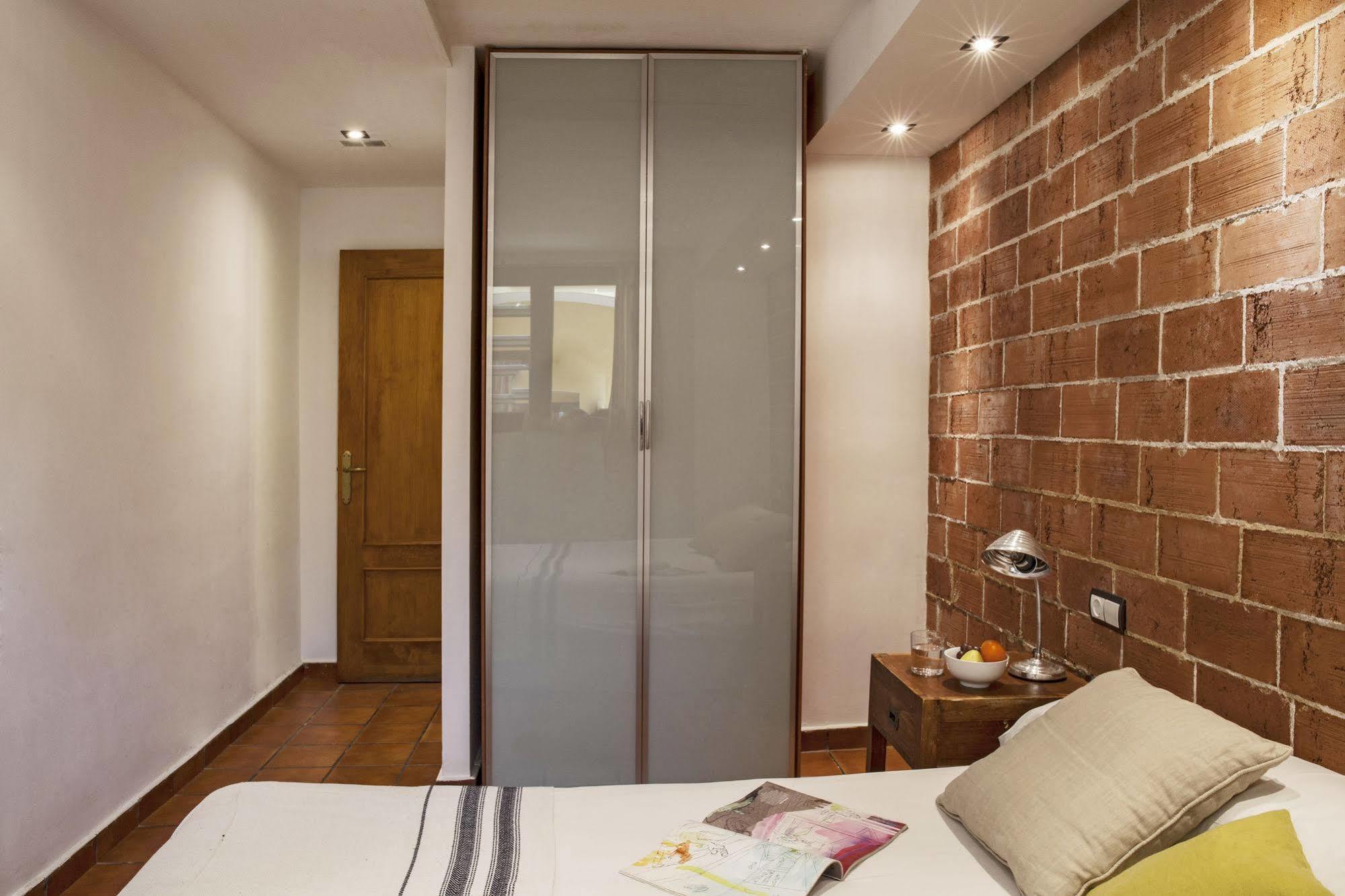 Apartment Ainb Las Ramblas-guardia *