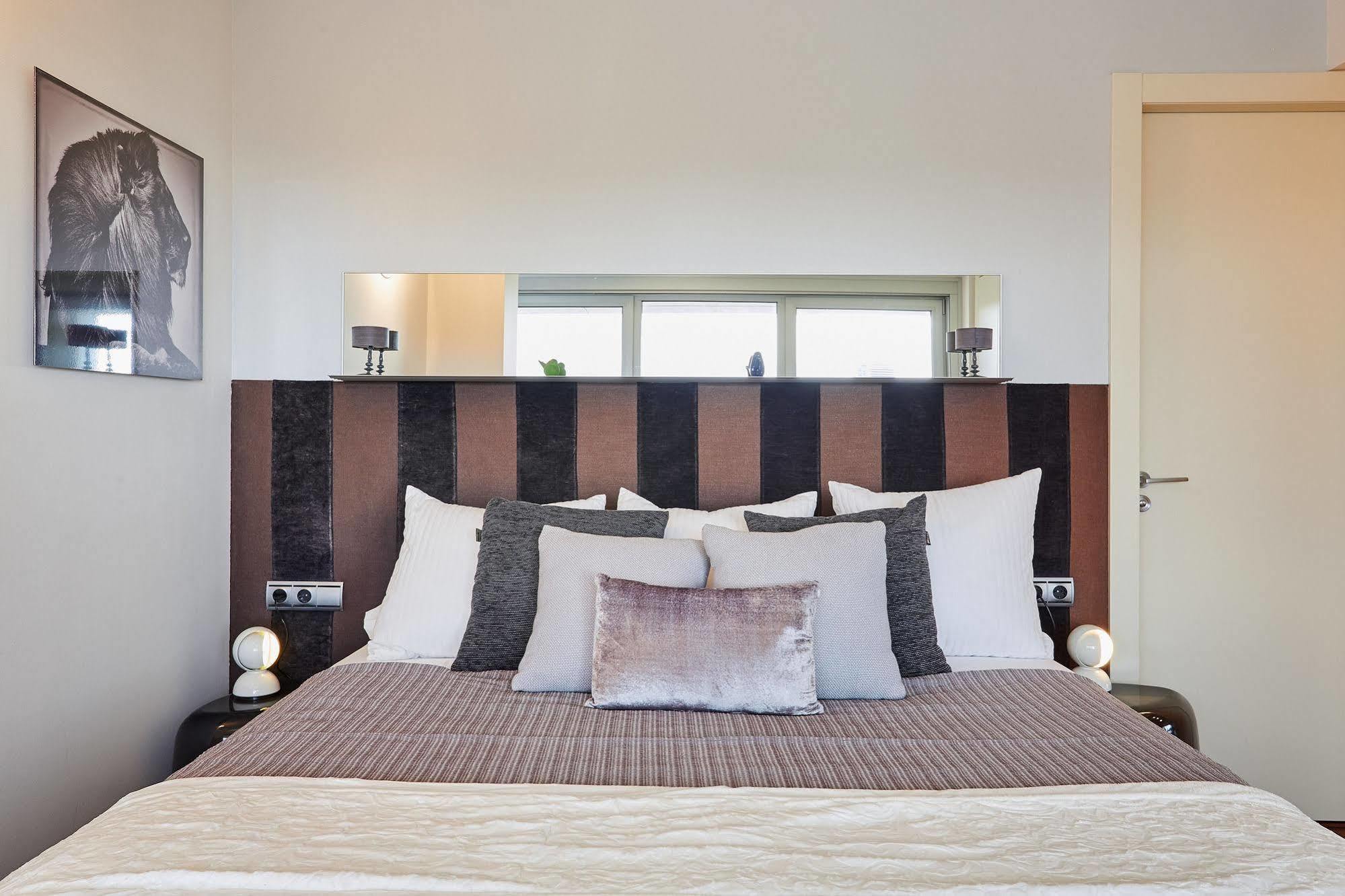 Appartement Urban District - Rambla & Pool *