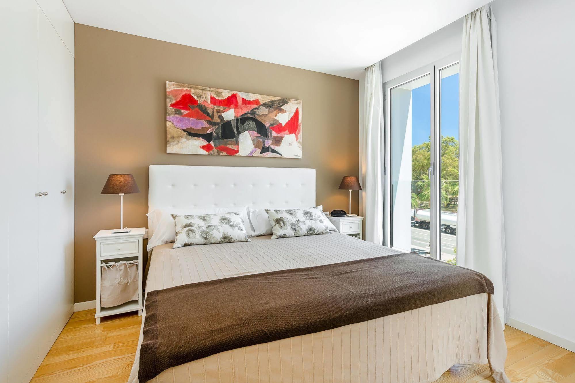 Urban District - Rambla & Pool Appartement *