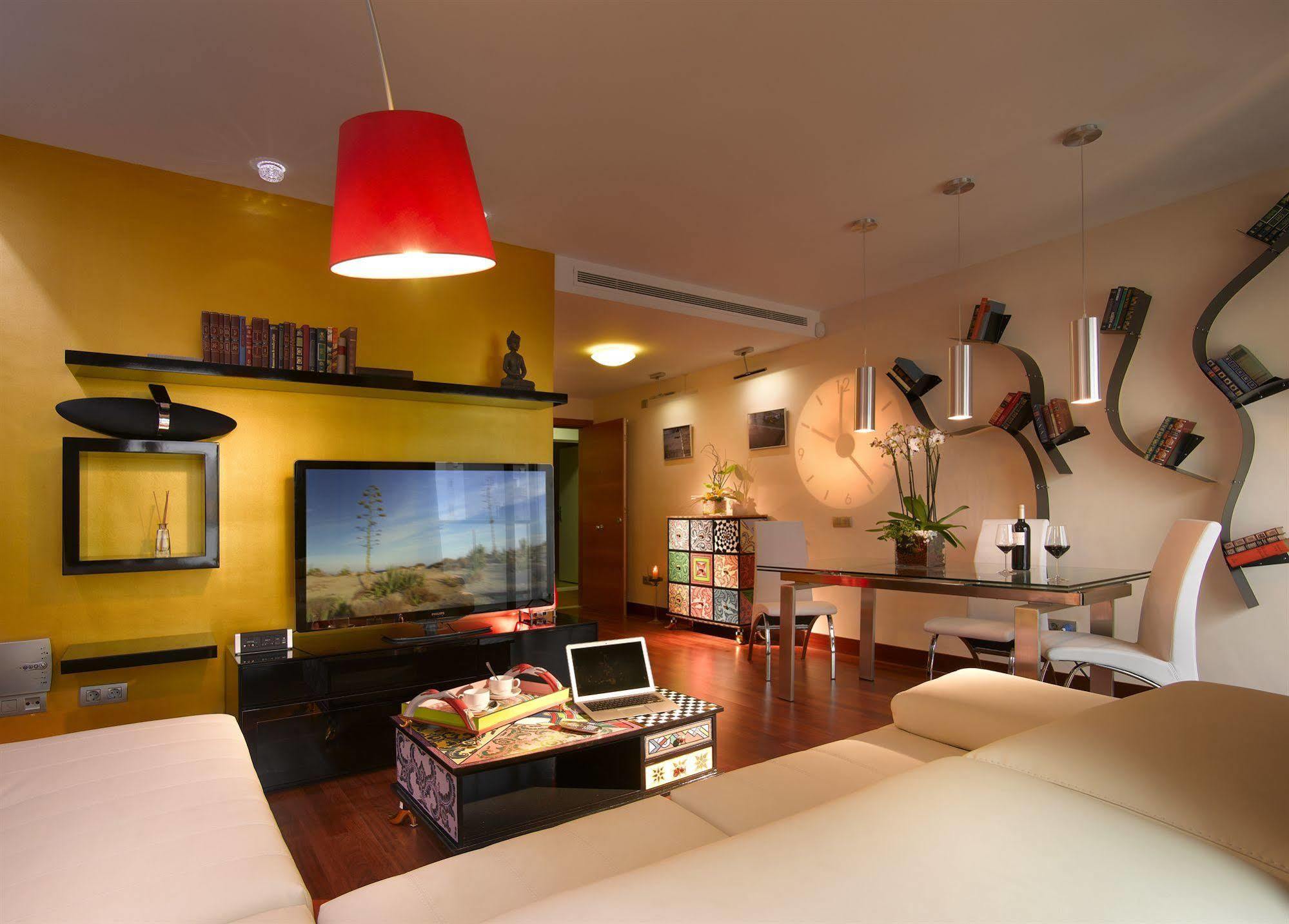 Castro Exclusive Residences Sagrada Familia Aparthotel 5*