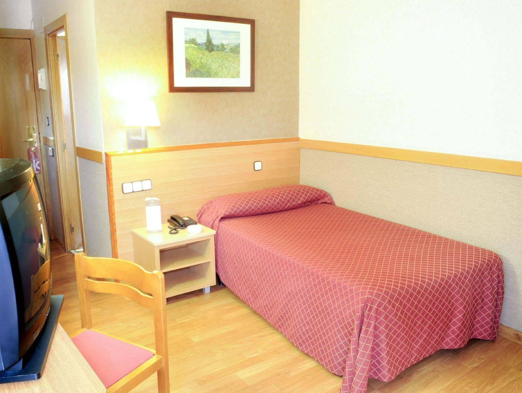 Catalonia Park Gueell Hotel