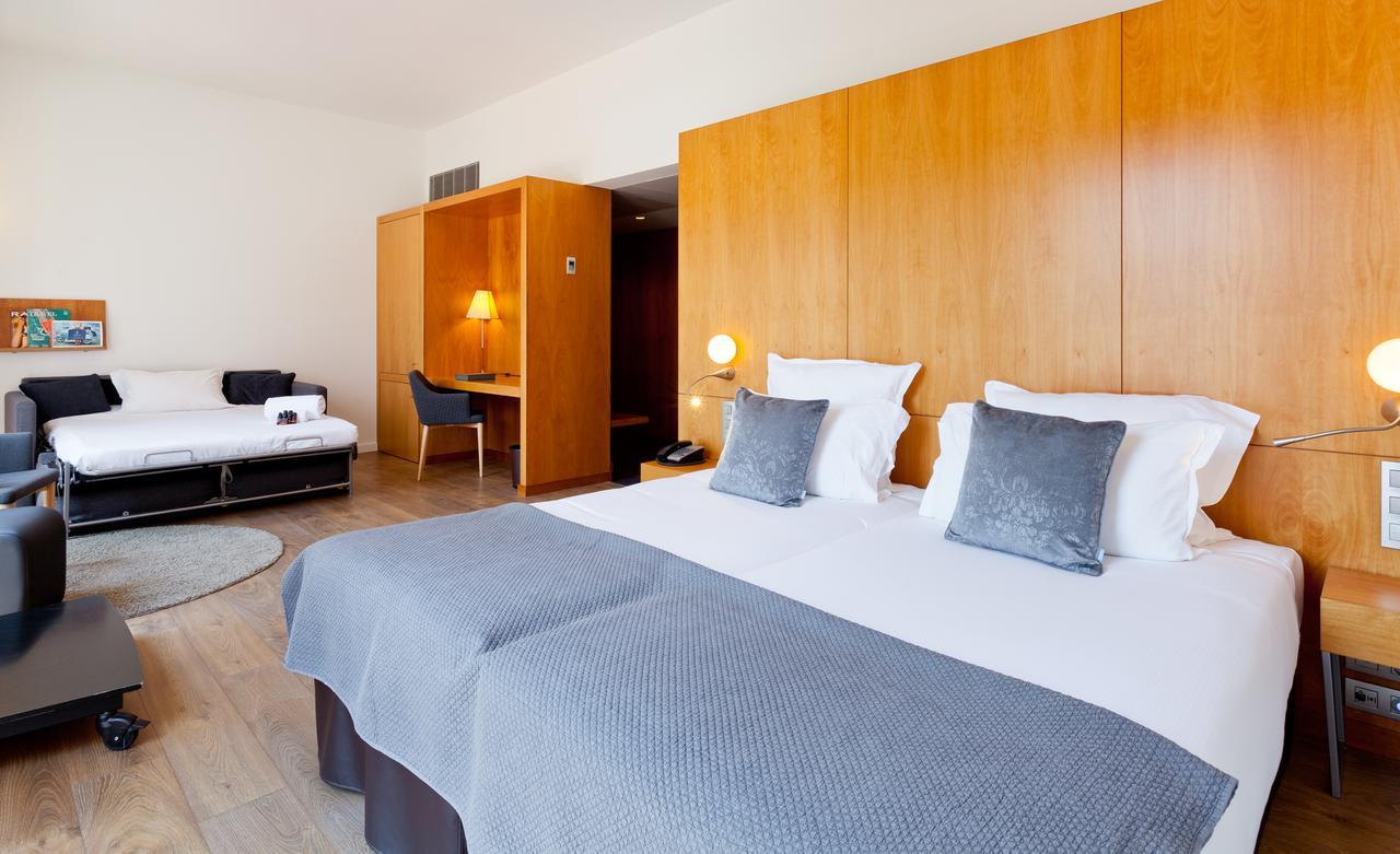 Condes De Hotel 4*