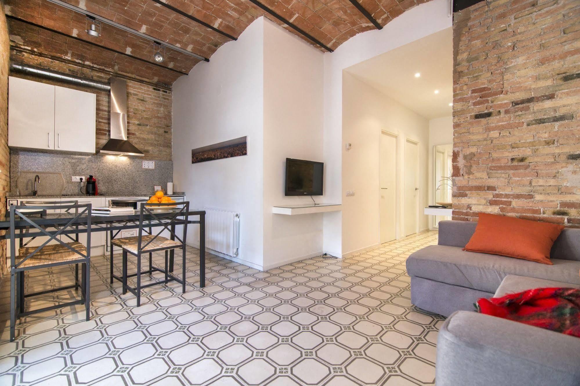 Apartamento Happy People Sagrada Familia St Pau