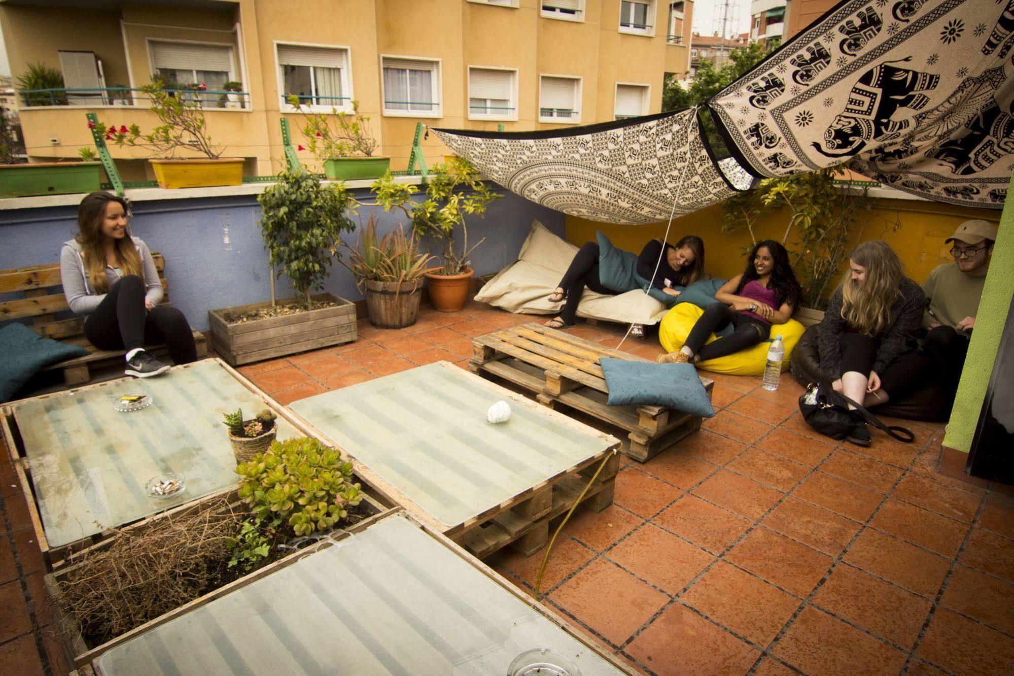 One Sants