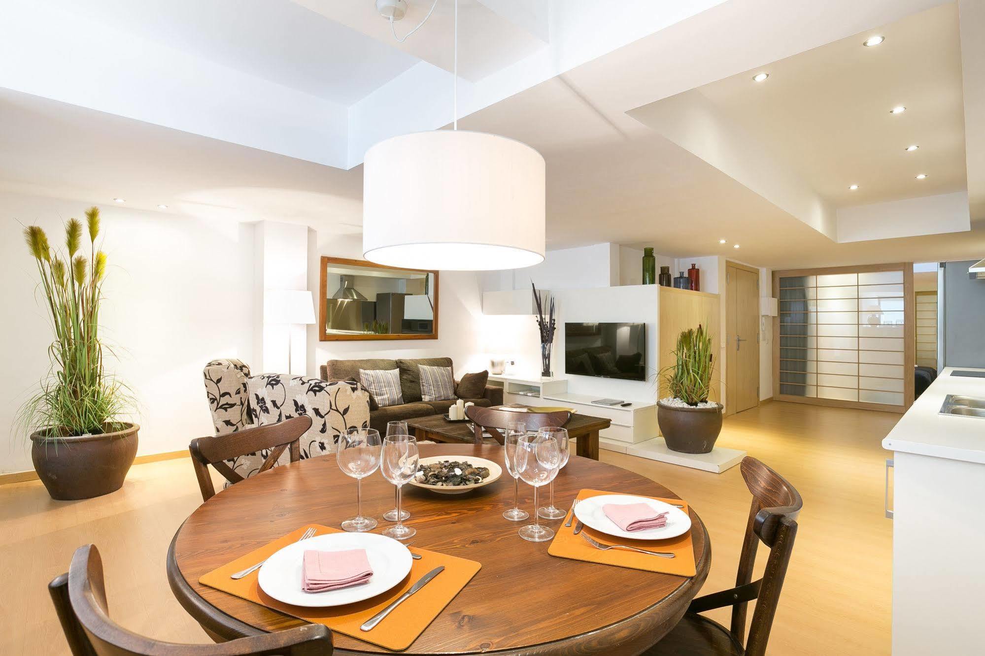 Apartment Serennia Cest Arc De Triomf