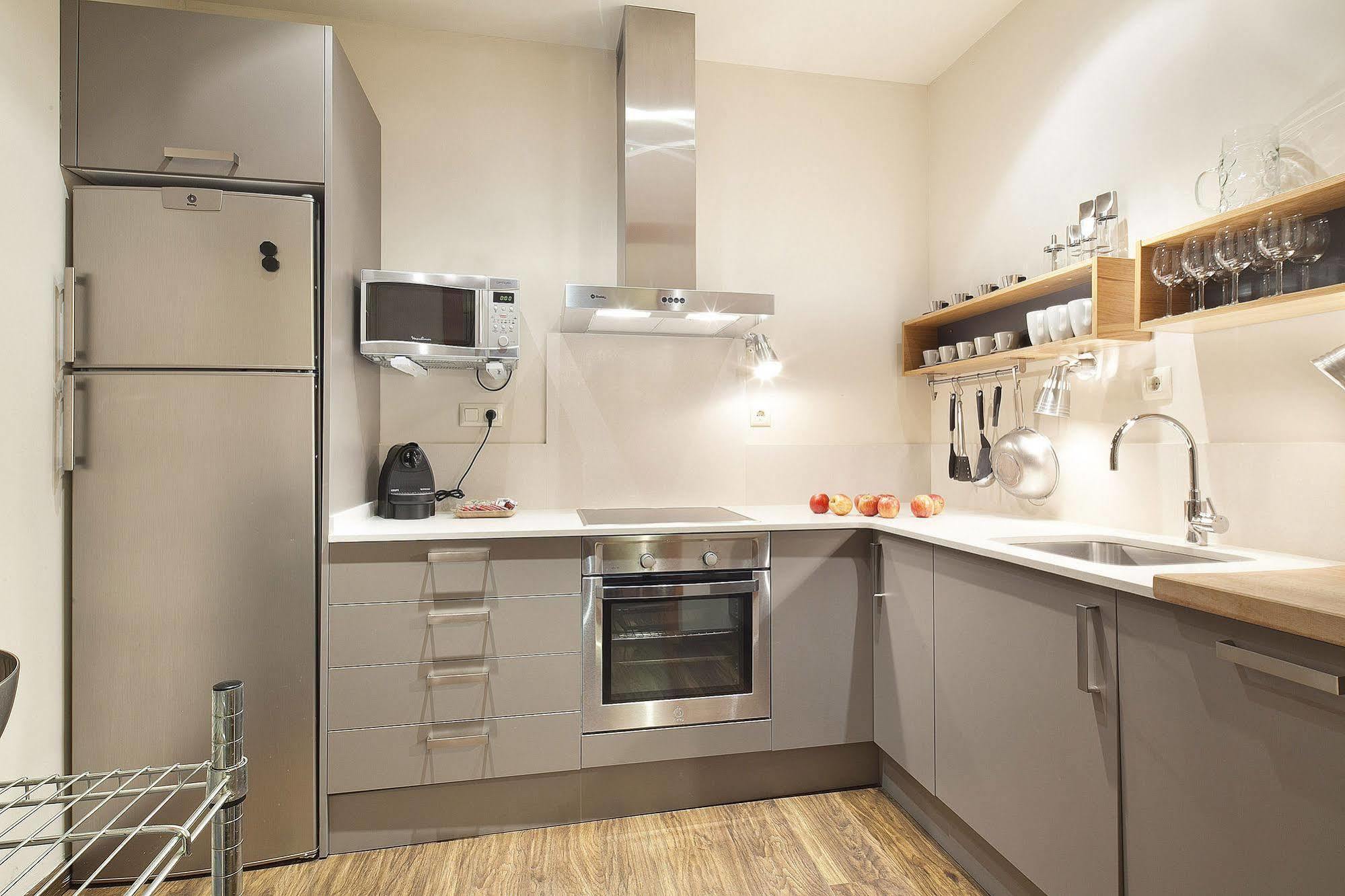 Aspasios Urquinaona Appartement *