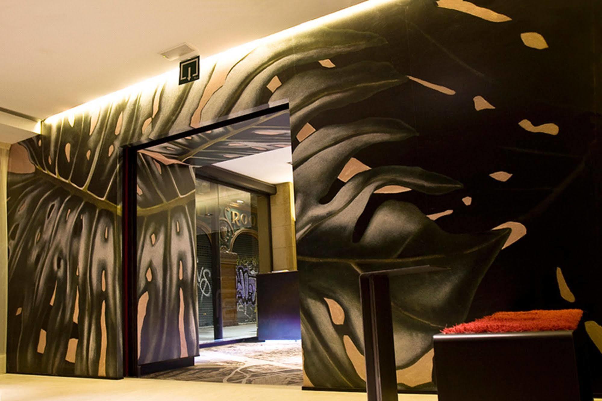 House 3* Barcelona