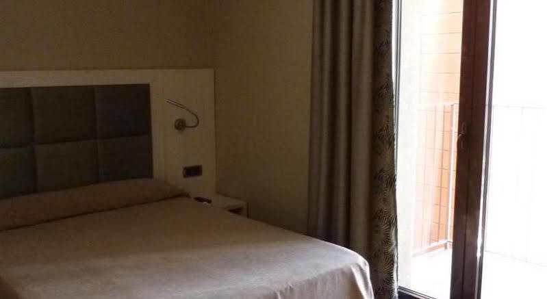 House Hotel 3*