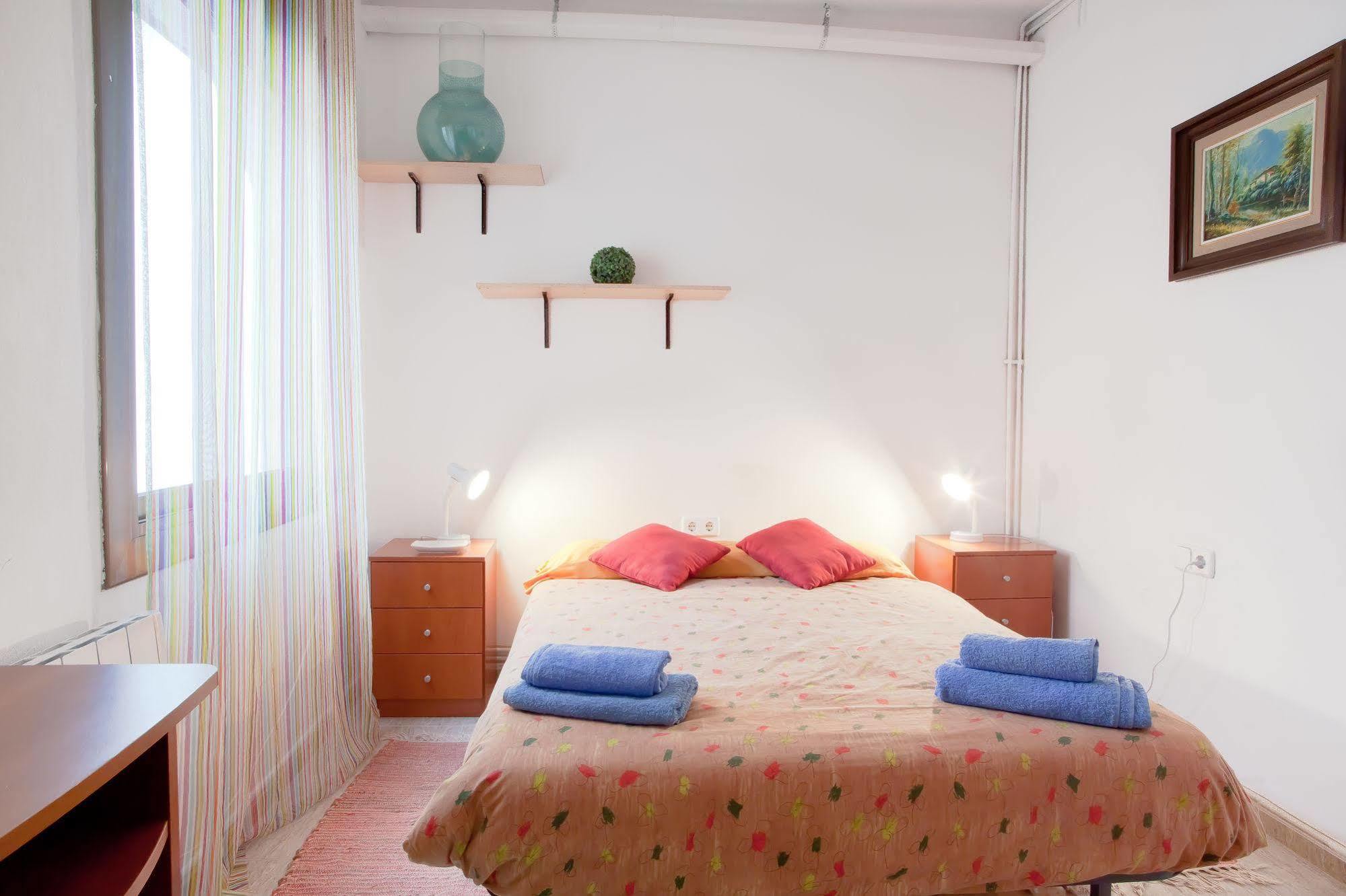 Apartamentos Tarradellas Sants Estacio Apartment *