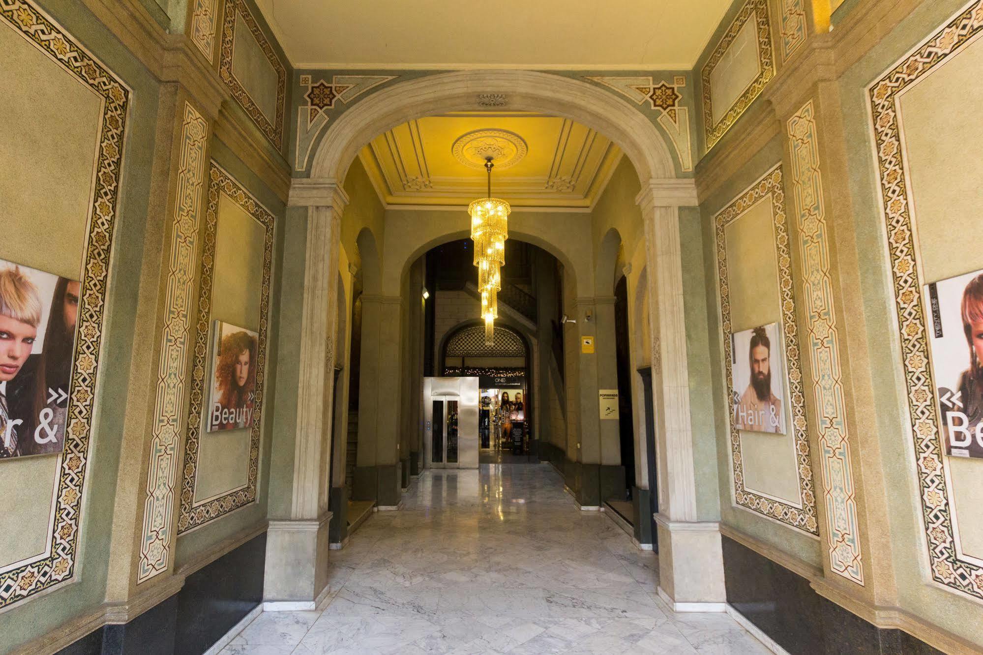 Gasthof Hostalin Barcelona Passeig De Gracia Barcelona