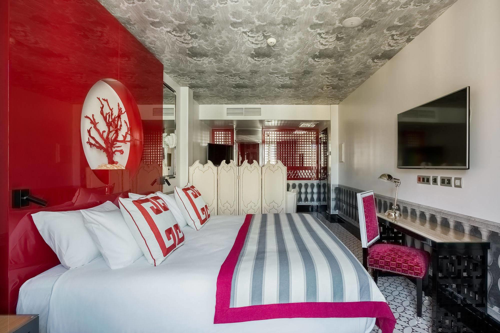 Hotel Mate Anna 4*