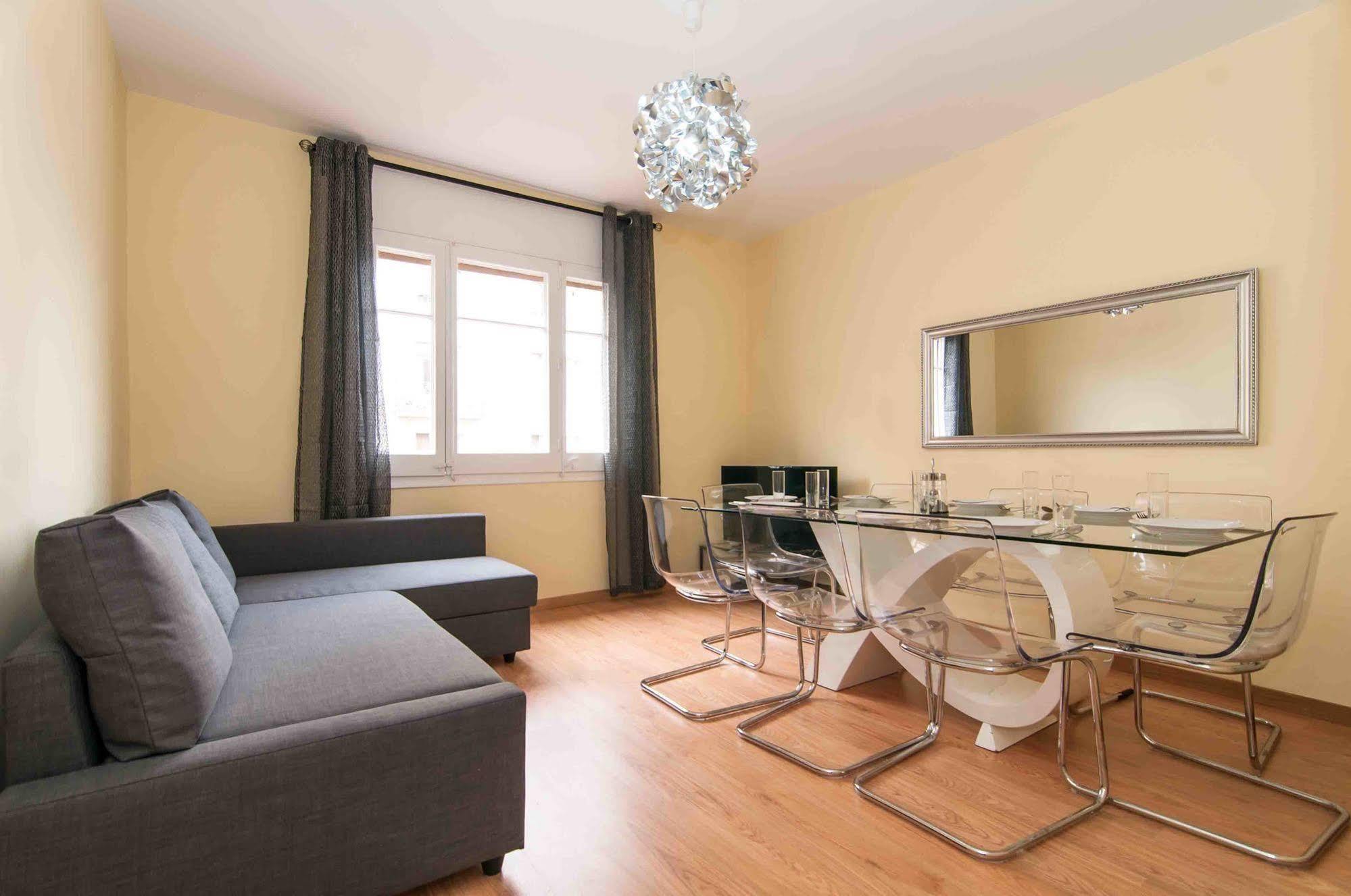 Go Bcn - Castillejos Appartement Barcelone