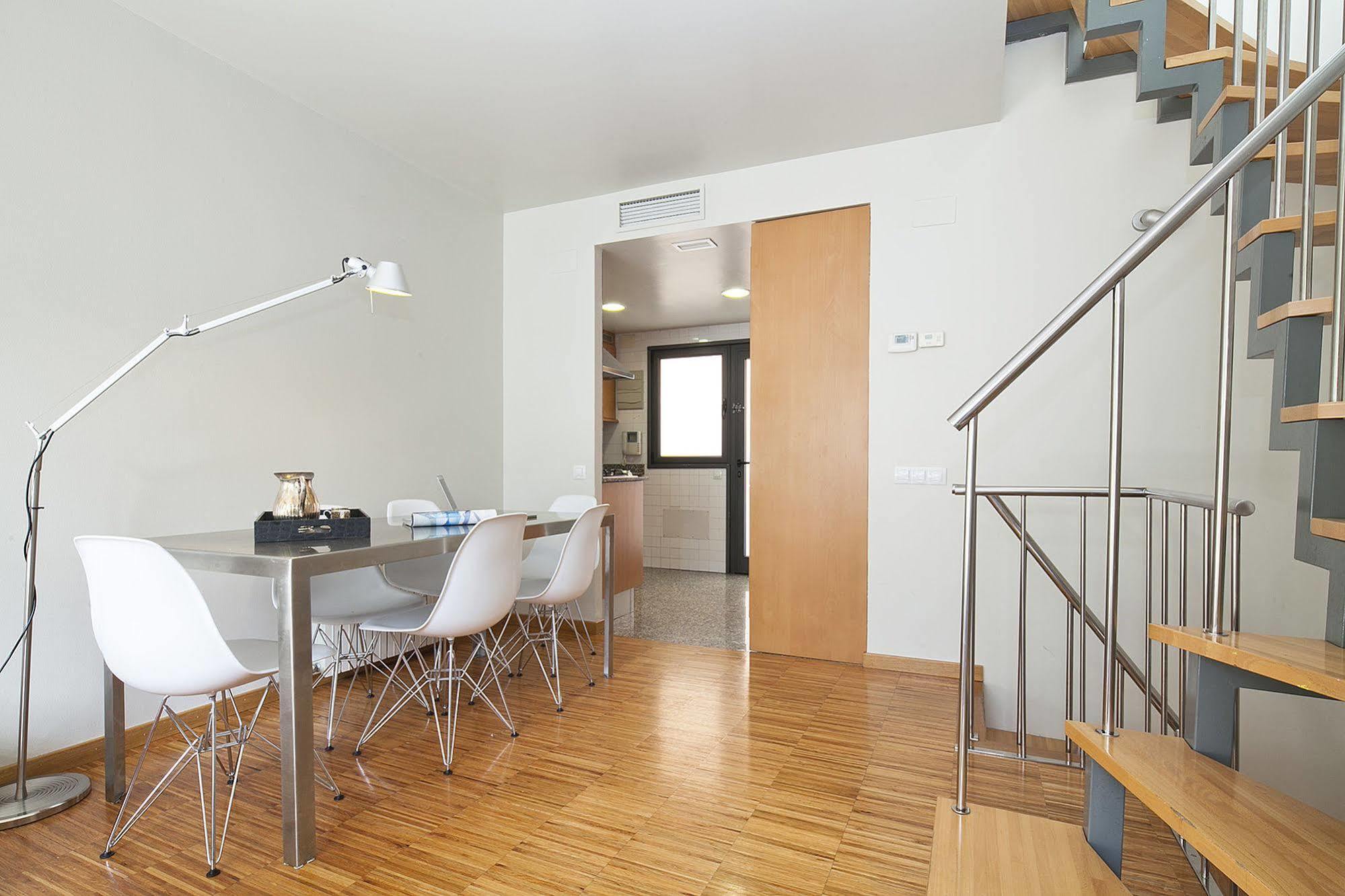 Apartment My Space Park Guell Barcelona