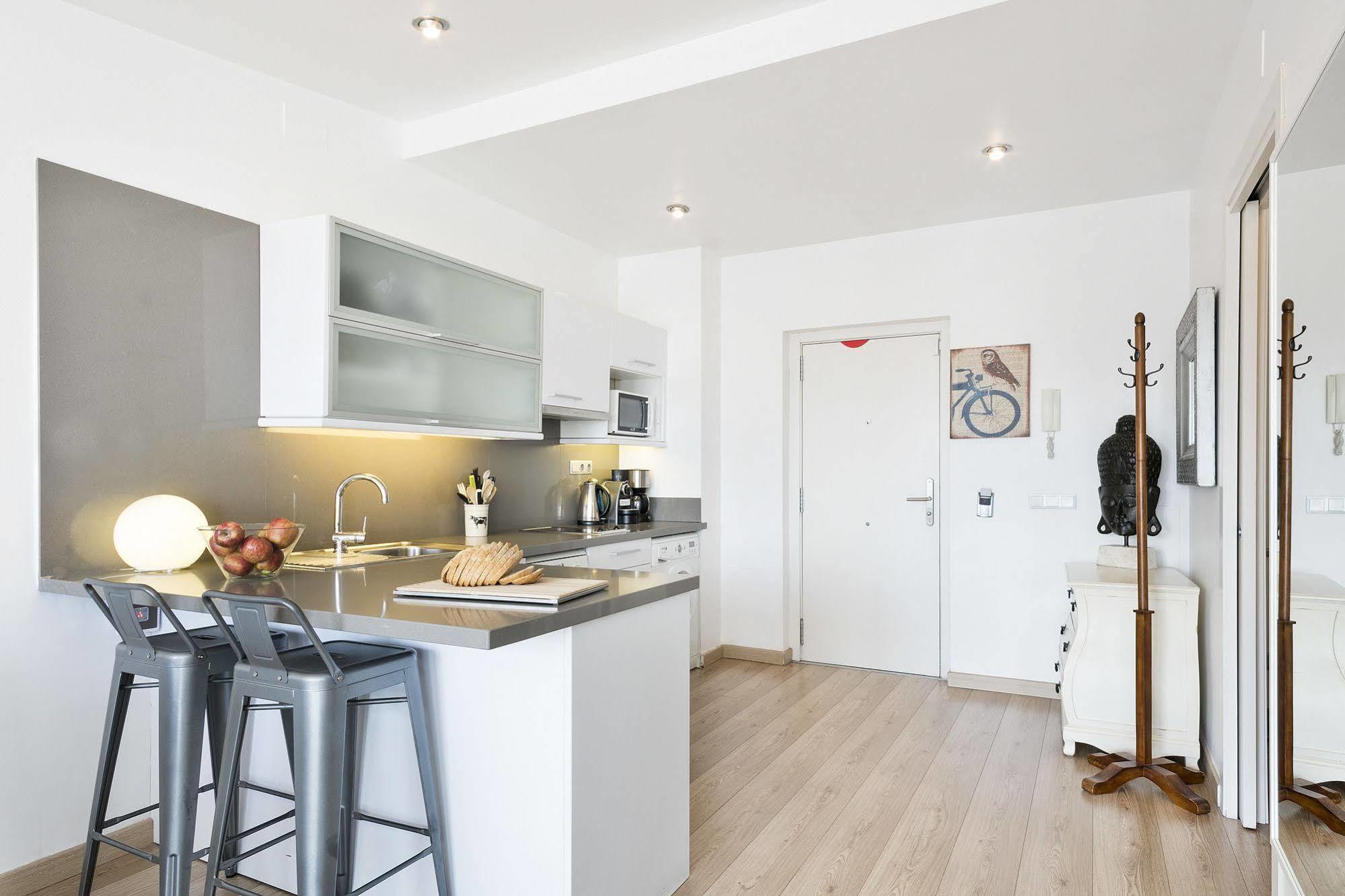 Aspasios Ramblas Appartement *
