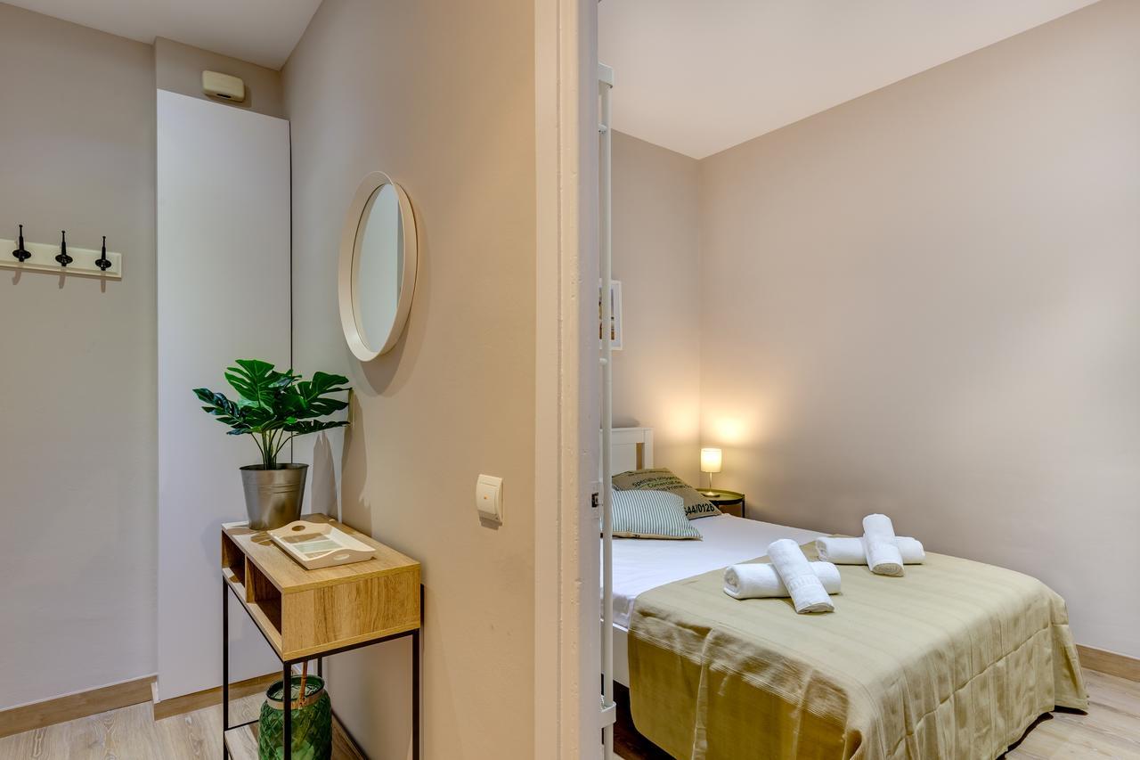 Renovated & Classic 3-bedroom Sagrada Familia Apt.