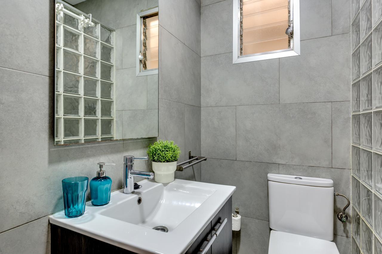 Apartamento Renovated & Classic 3-bedroom Sagrada Familia Apt. Barcelona