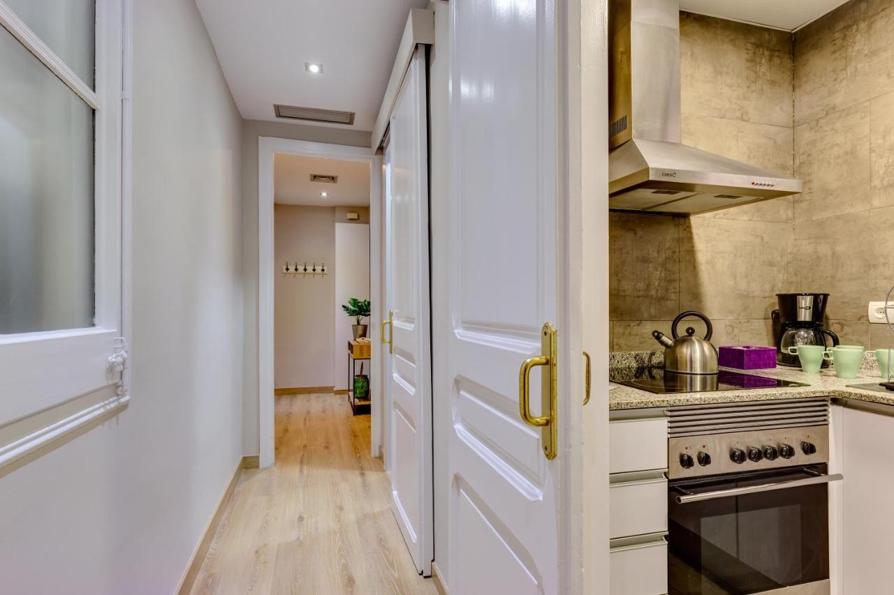 Apartamento Renovated & Classic 3-bedroom Sagrada Familia Apt. *
