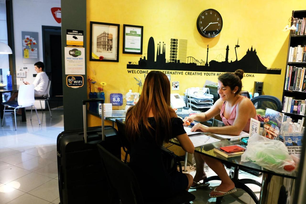 Hostal Alternative Creative Youth Barcelona