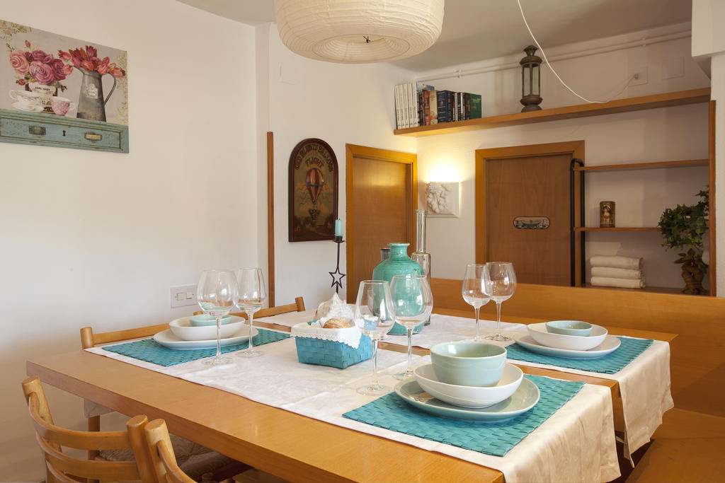 Atic Gaudi-gracia Apartment Barcelona