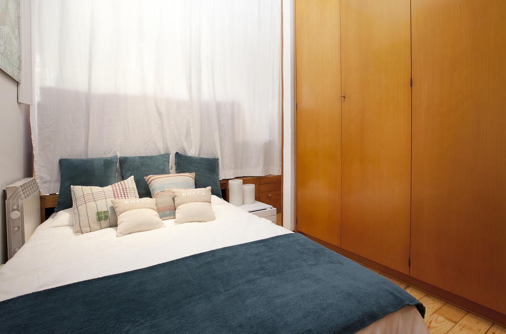 Atic Gaudi-gracia Apartment Barcelona