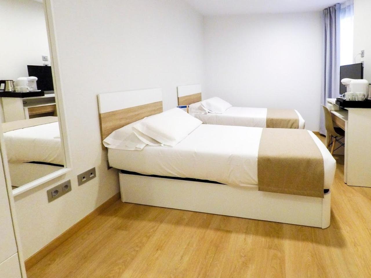 Ginosi Pedralbes 3* Barcelone