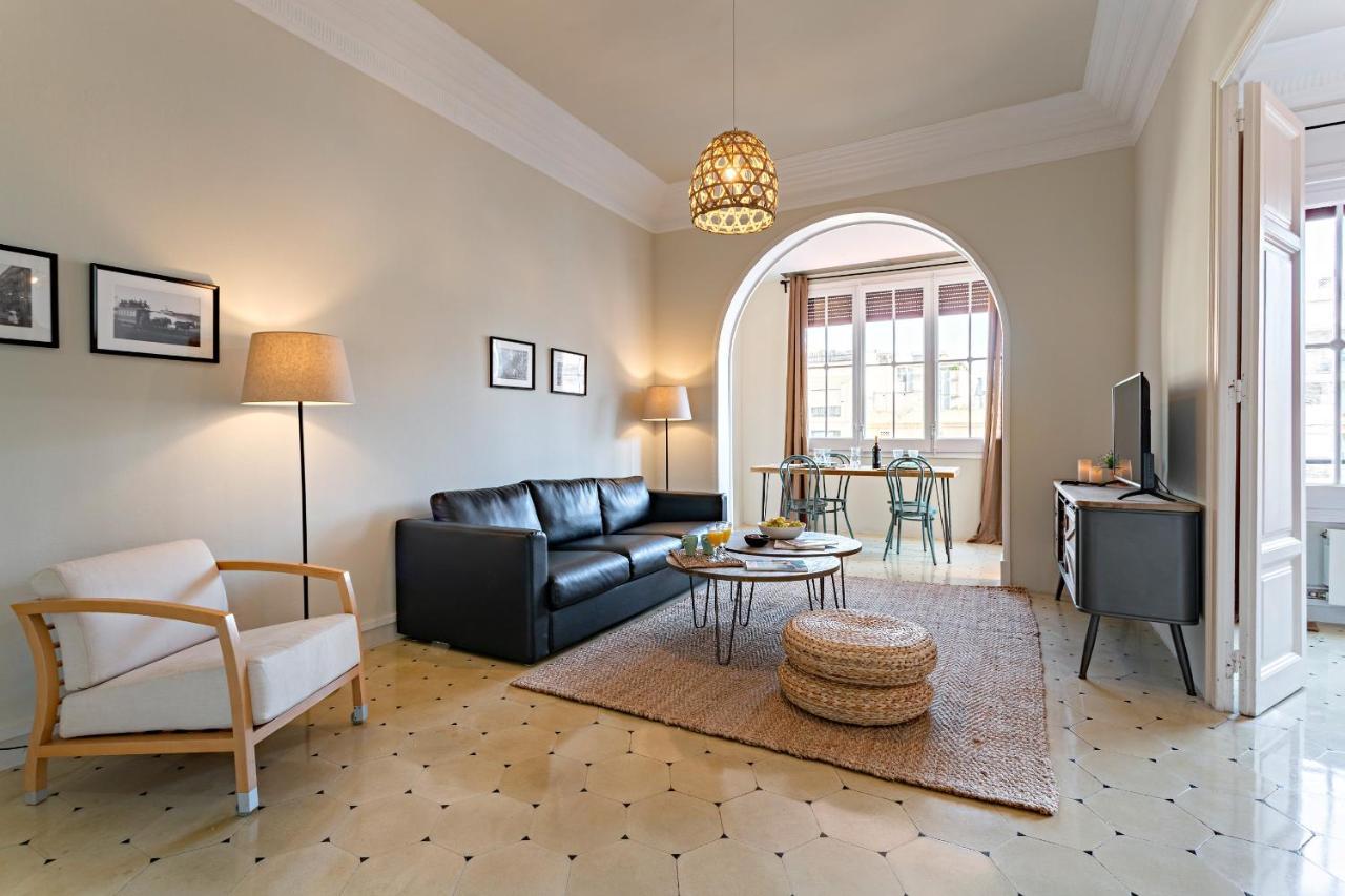 Habitat Bailen Apartment