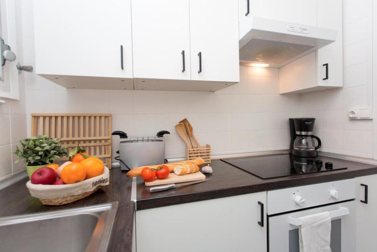 Priority Fira Apartments Appartement *