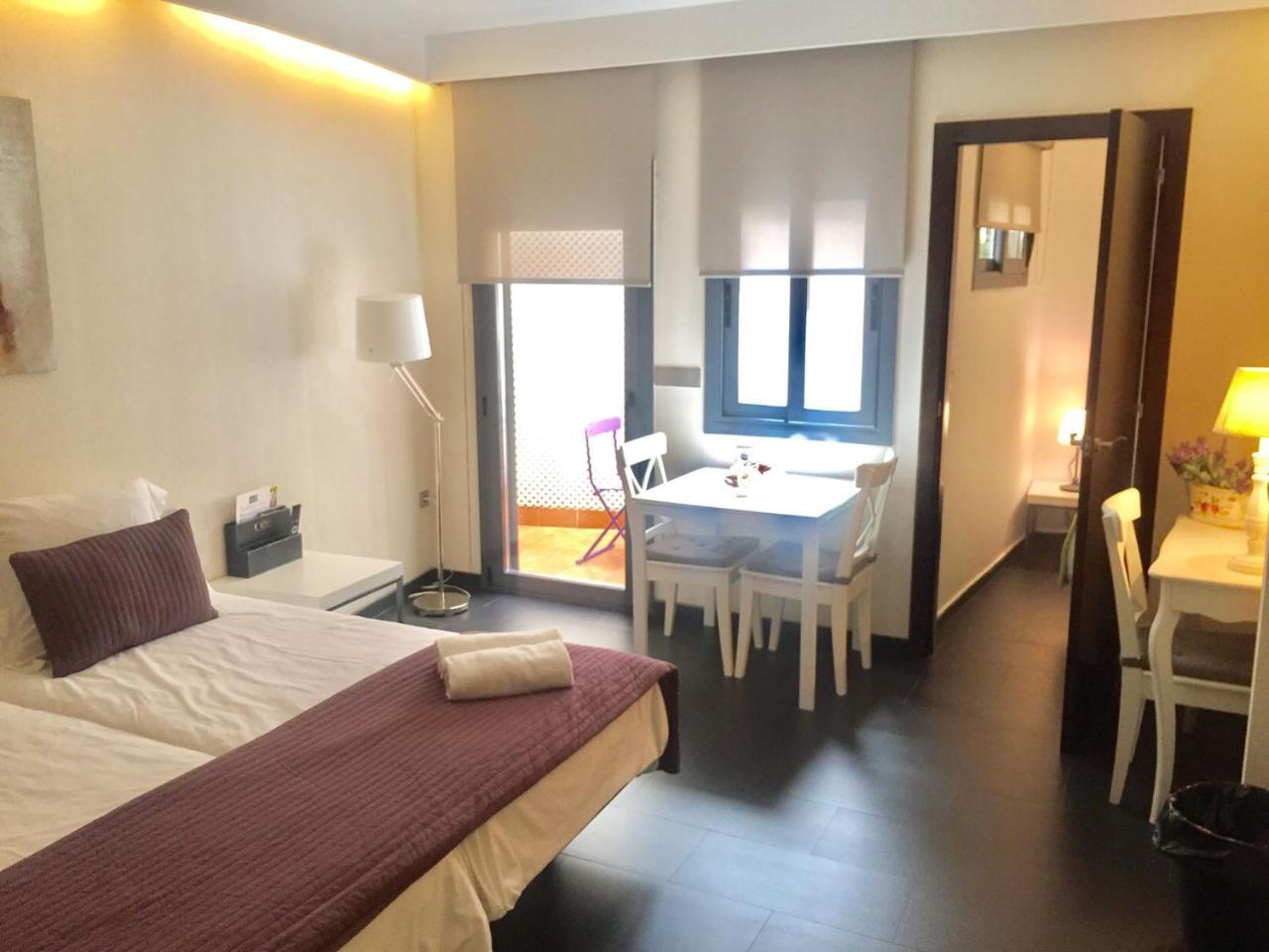 Aparthotel Fifteen Barcelona