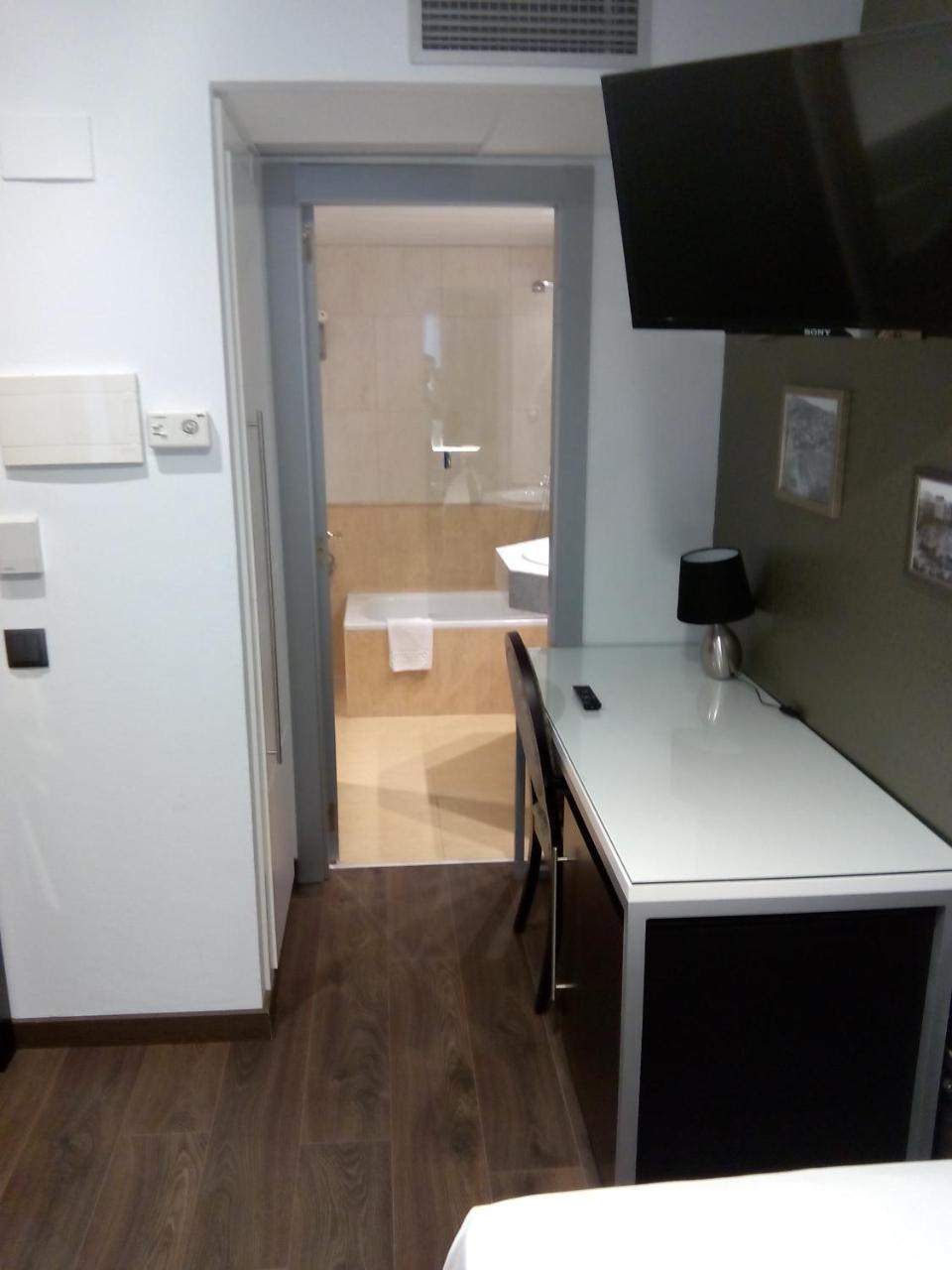 Moderno 3* Barcelone