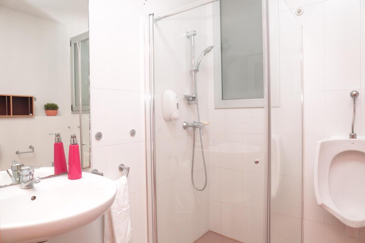 Mora Guest house