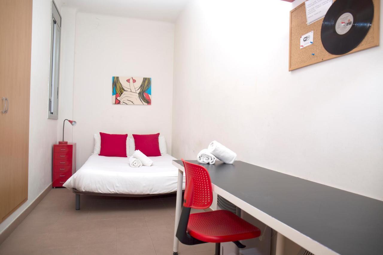 Mora Guest house *
